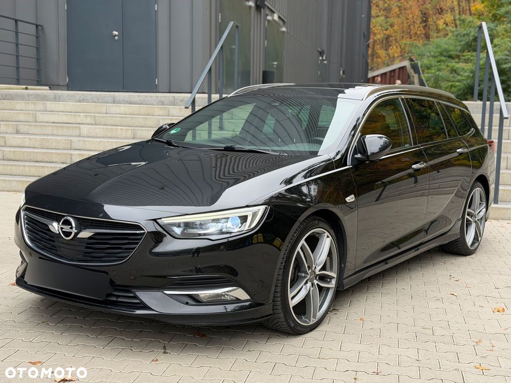 Opel Insignia 2.0 BiTurbo 4x4 Ultimate Exclusive - 4