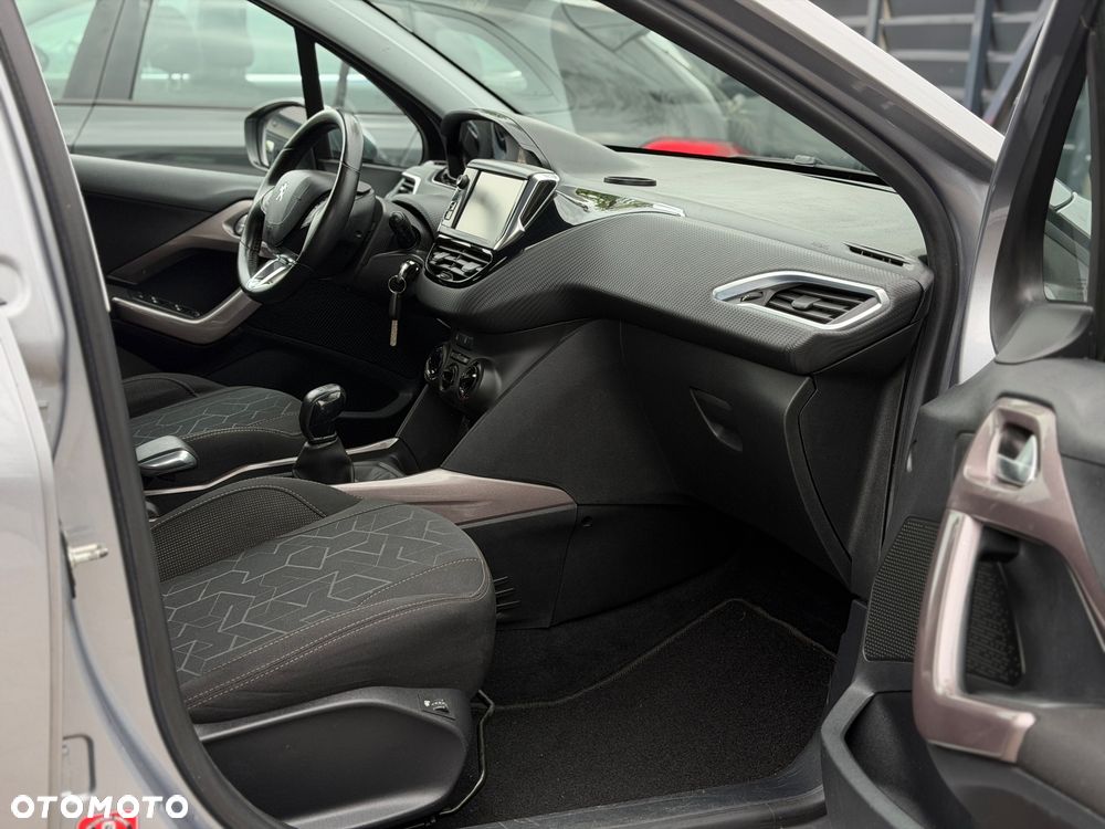Peugeot 2008 - 17