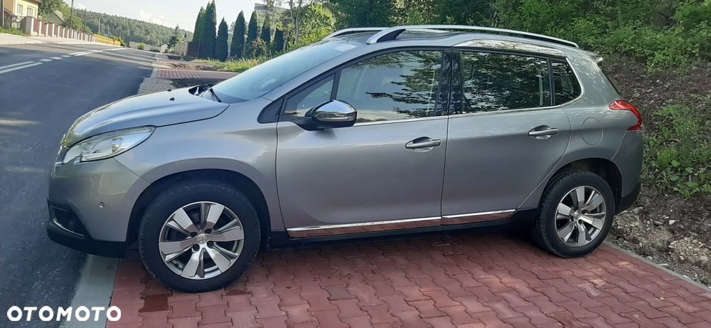 Peugeot 2008 PureTech 110 Stop&Start EAT6 Allure - 1