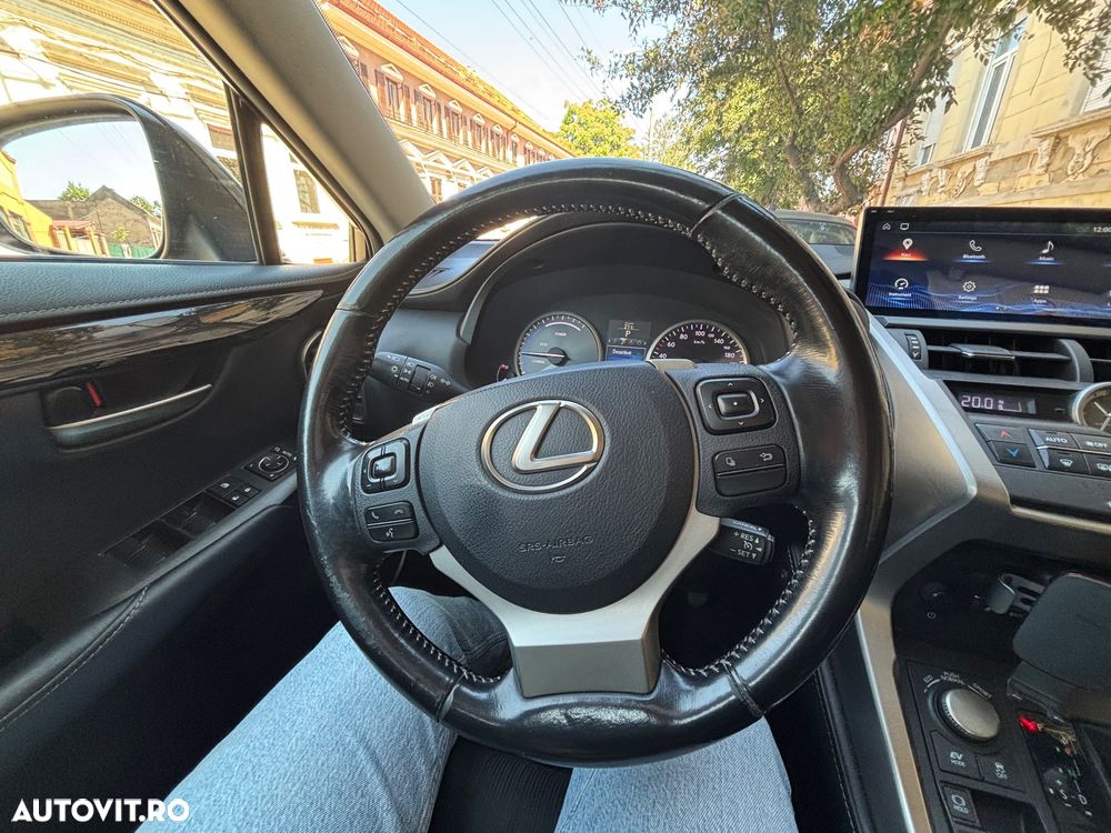 Lexus Seria NX 300h AWD Executive Plus - 8