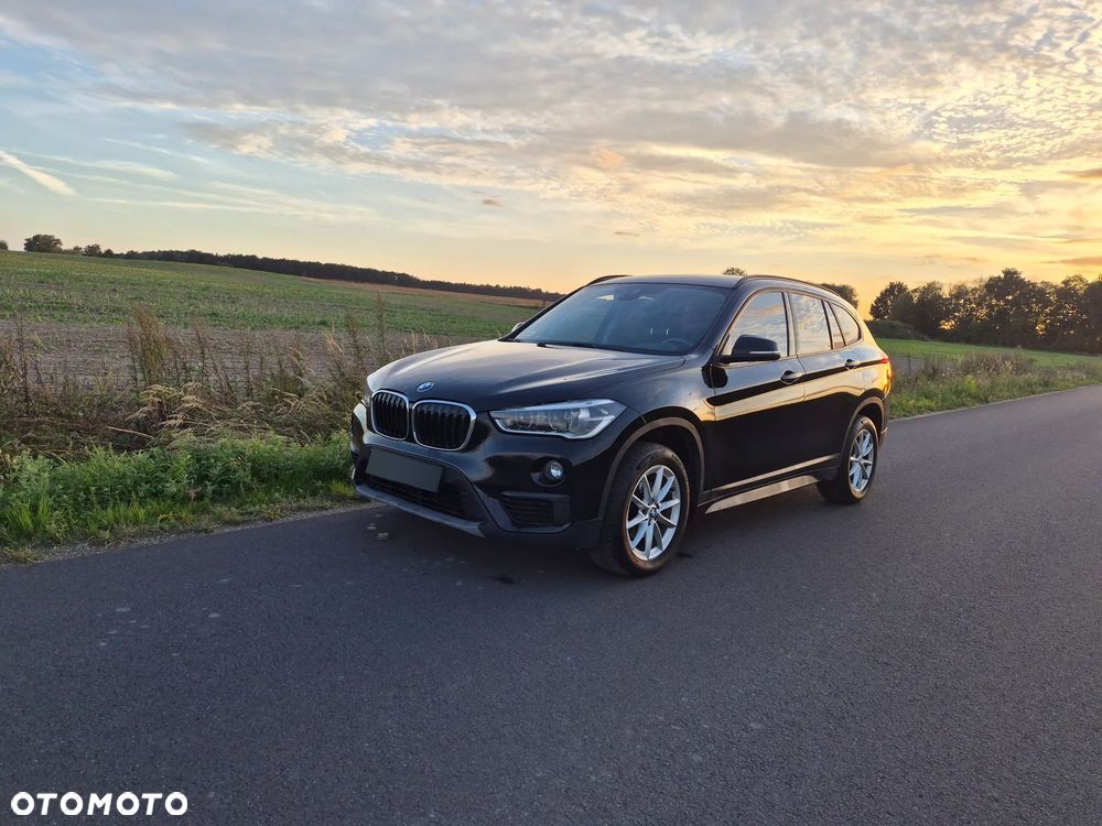 BMW X1 sDrive16d - 6