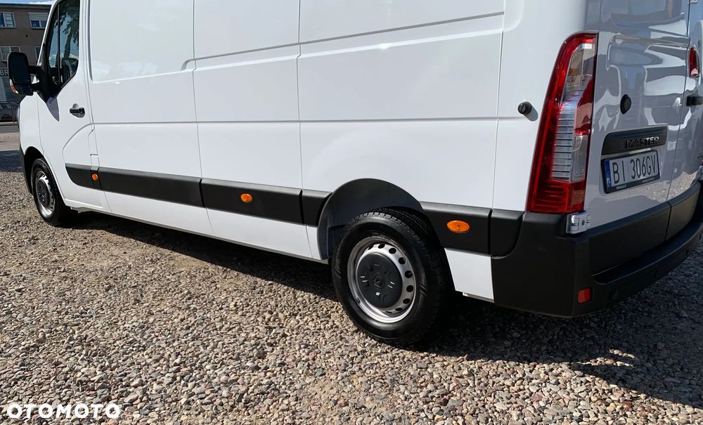 Renault MASTER MAXI VAN L3H2 MOCNY SILNIK 2.3DCI Bez-BiTurbo! Rozrząd na ŁAŃCUCHU, Pełna zabudowa paki, Zawiasy drzwi tył 270' DMC3.5t Duża ładowność 1301Kg, Homologacja VAT-1, Parktroniki, Minibar, Stolik EasyLife, Lustro WideView, Oświetlenie LED, Tempomat, Halogeny, Pakiet Chrom Design, Grafitowe wnętrze, SERWIS ASO! - 22