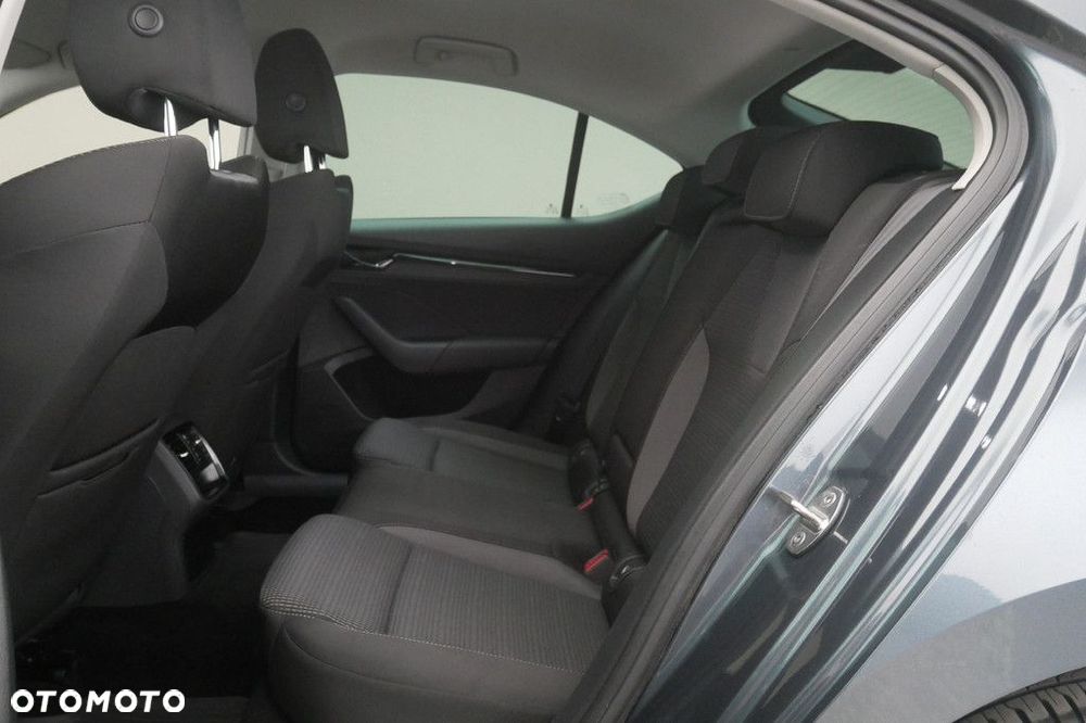 Skoda Octavia - 15