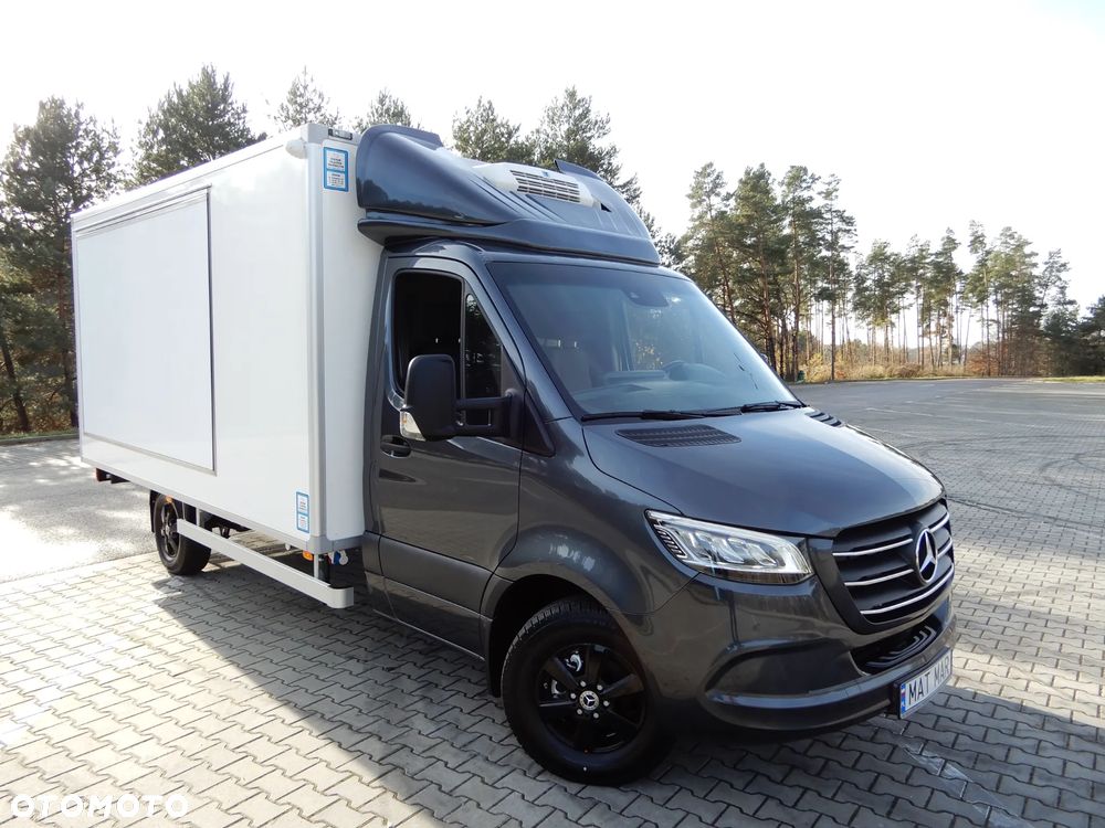 Mercedes-Benz Sprinter 319 CDI V6 3.0 CDI 190 KM Automat 7G-Tronic Auto-Sklep Food Truck Bar Smażalnia Izoterma Chłodnia Mrożnia Agregat Thermo King Zasilany Na Postoju V230 STAN NOWY JEDYNY TAKI POLECAM - 8