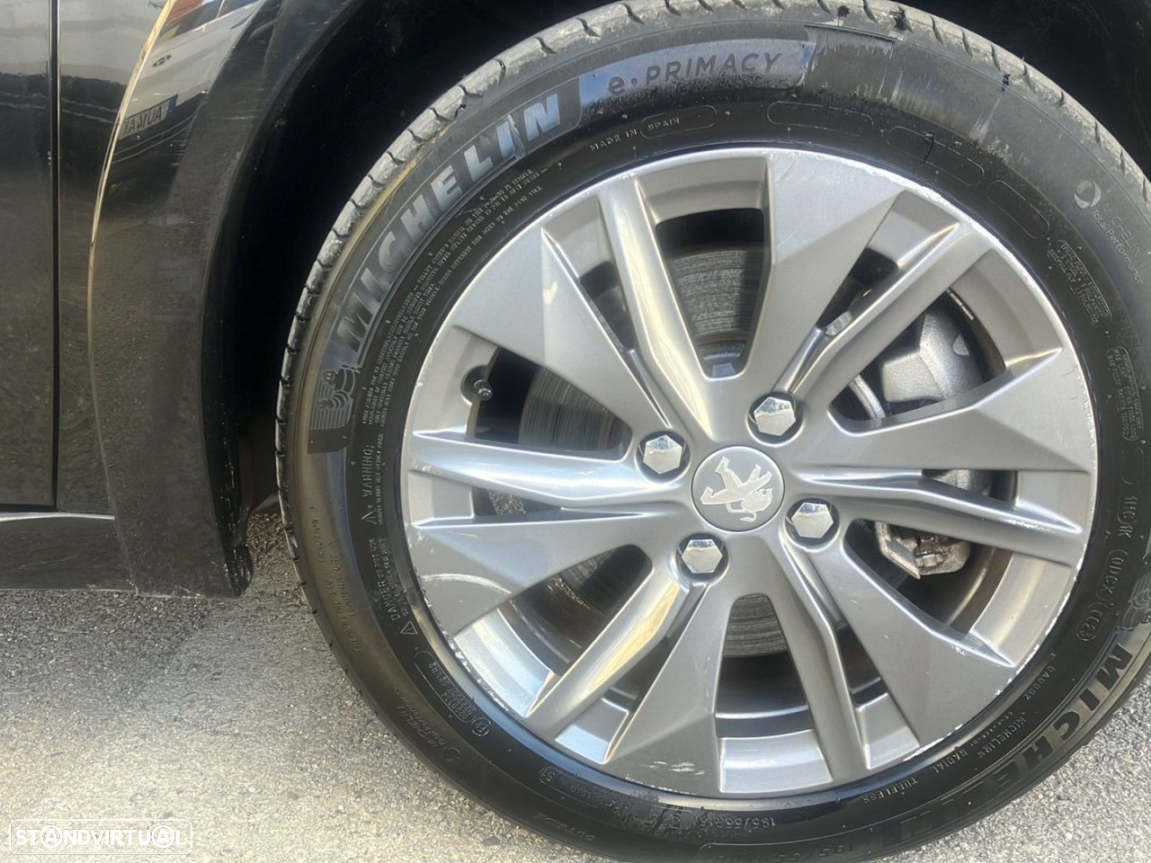 Peugeot e-208 50 kWh Allure - 19