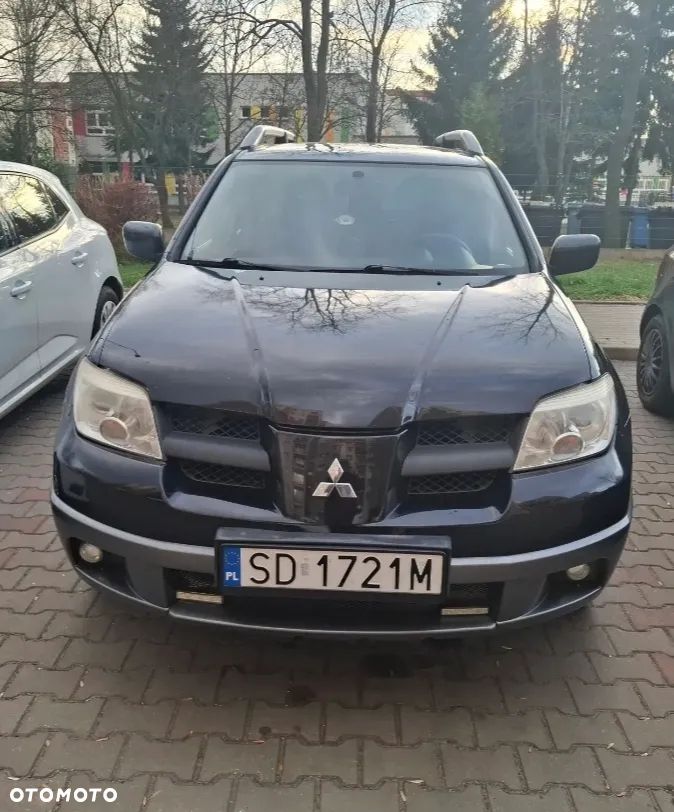 Mitsubishi Outlander 2.0 Comfort 4WD - 13