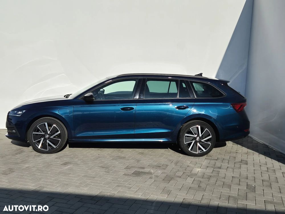 Skoda Octavia 1.4 TSI iV DSG Sportline - 2