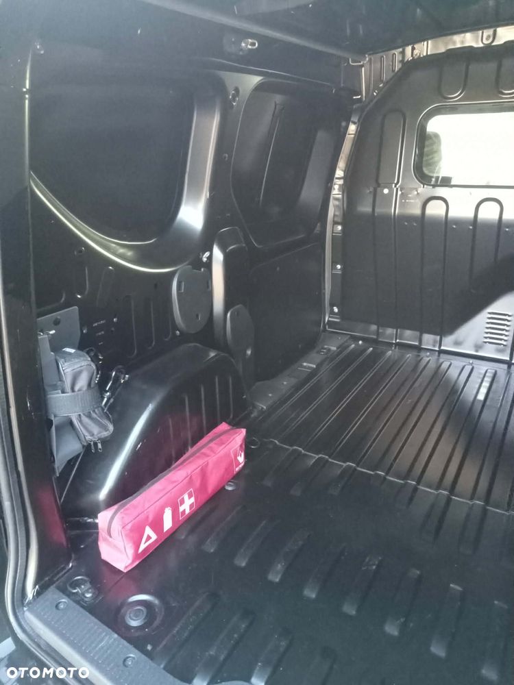 Renault Express Van - 8