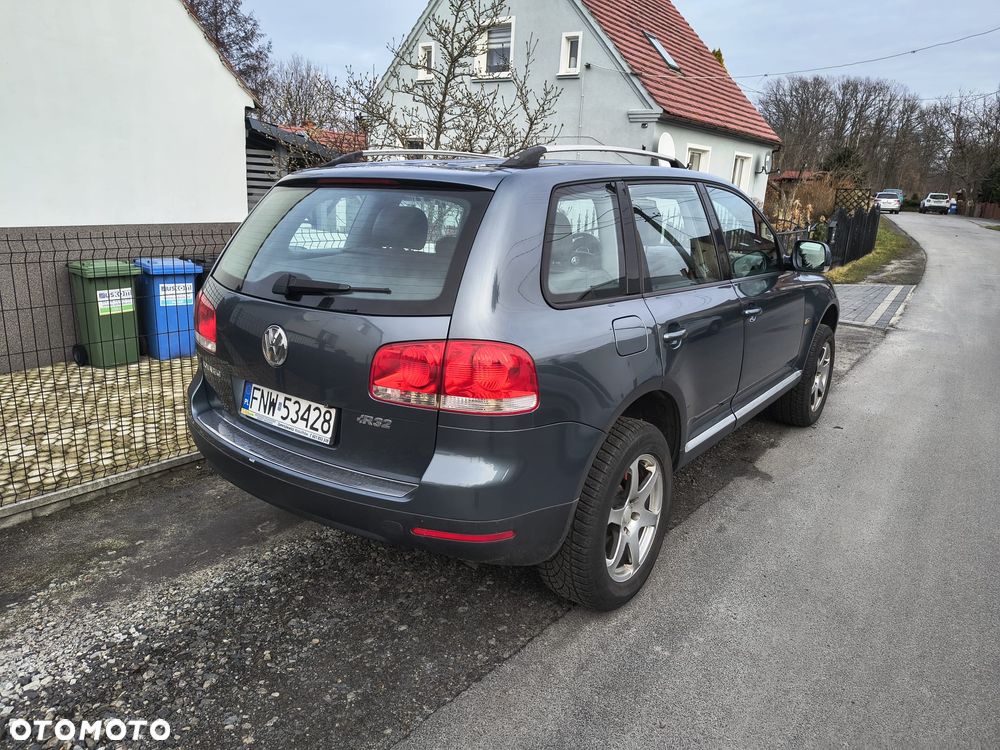 Volkswagen Touareg 3.2 V6 Tiptr - 4
