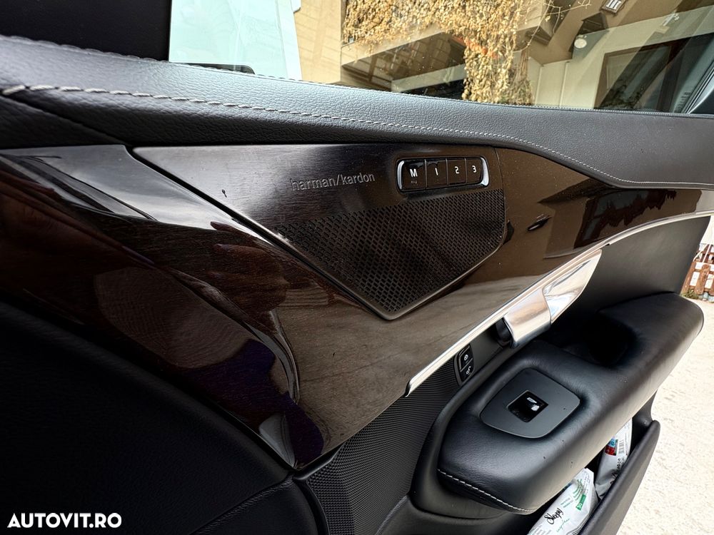 Volvo XC 90 D5 AWD Geartronic Inscription - 8