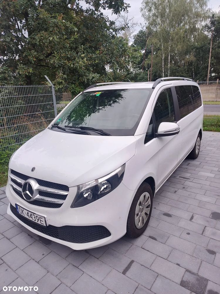 Mercedes-Benz Klasa V 220 d kompakt 9G-TRONIC Rise - 1