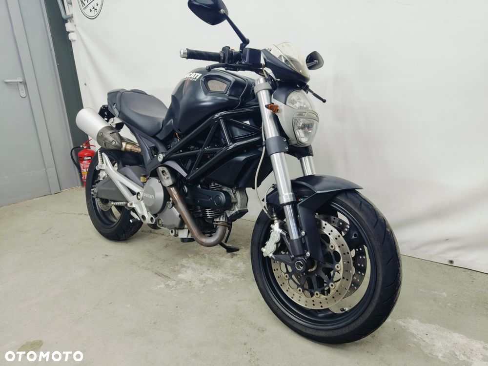Ducati Monster - 2