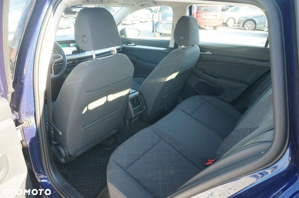 Volkswagen Golf Variant 2.0 TDI Life - 24