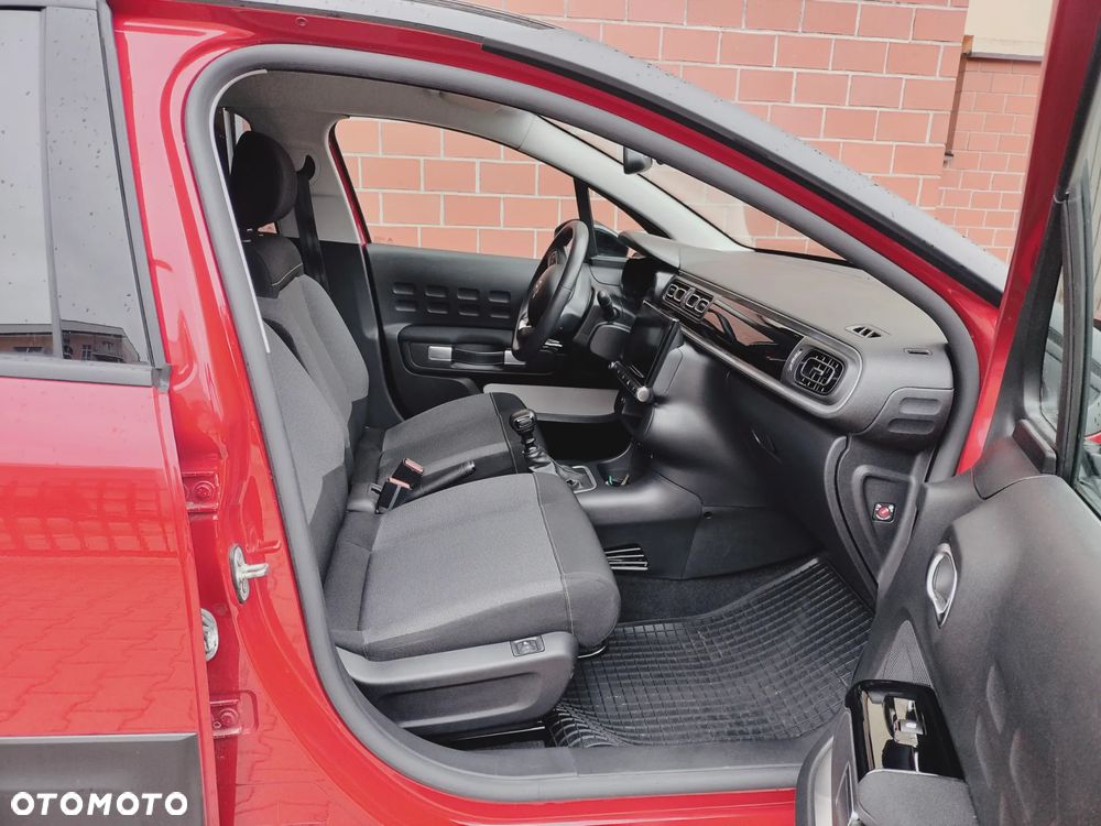 Citroën C3 1.2 PureTech Shine - 17