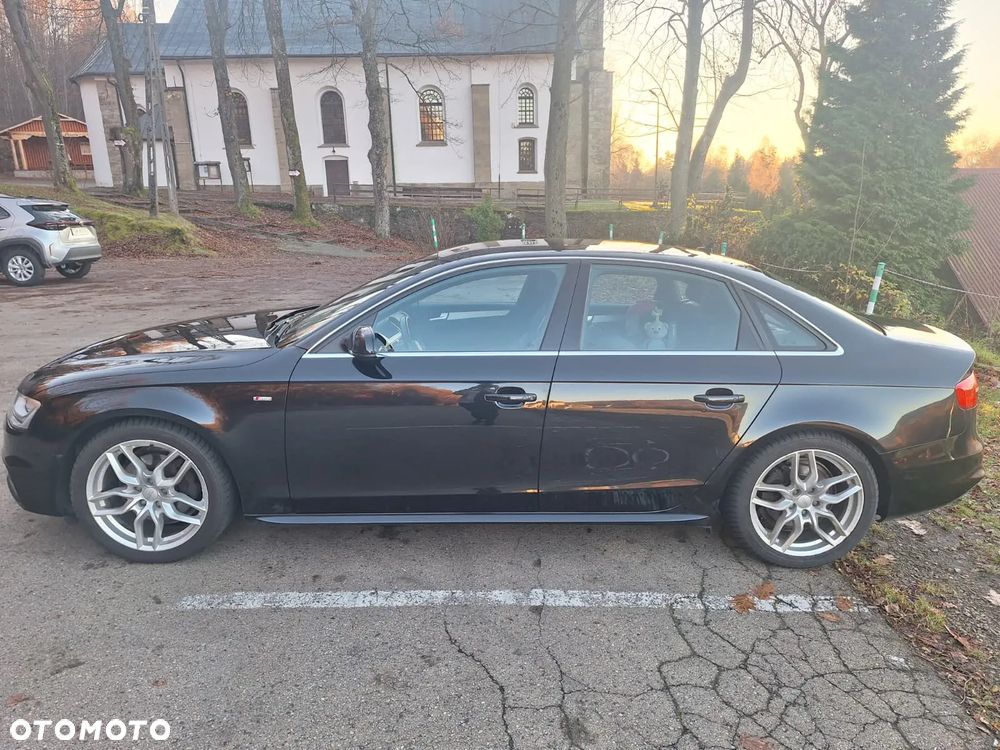 Audi A4 Limousine 1.8 TFSI S line Sportpaket - 8