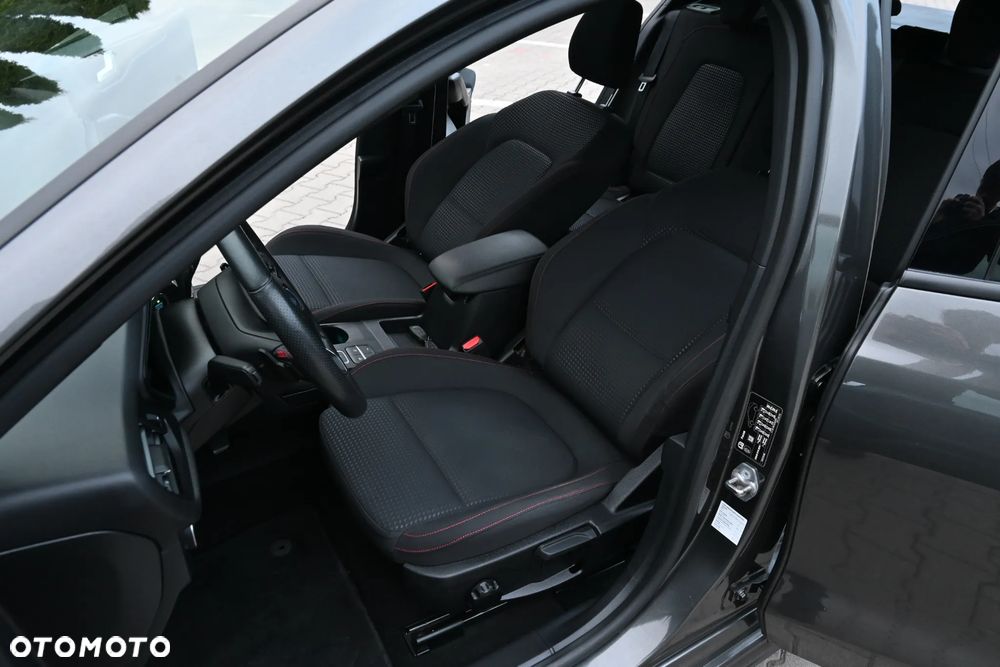 Ford Focus 1.5 EcoBoost ST-Line - 26