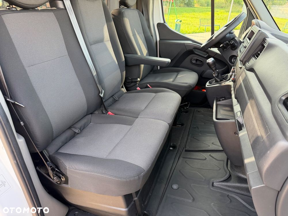 Renault Master - 16
