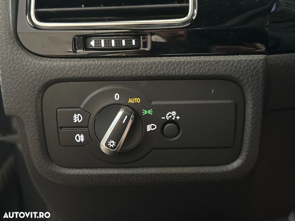 Volkswagen Touareg - 16