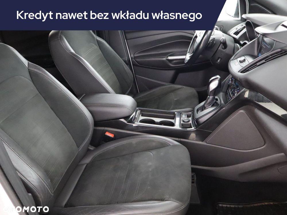 Ford Kuga - 11