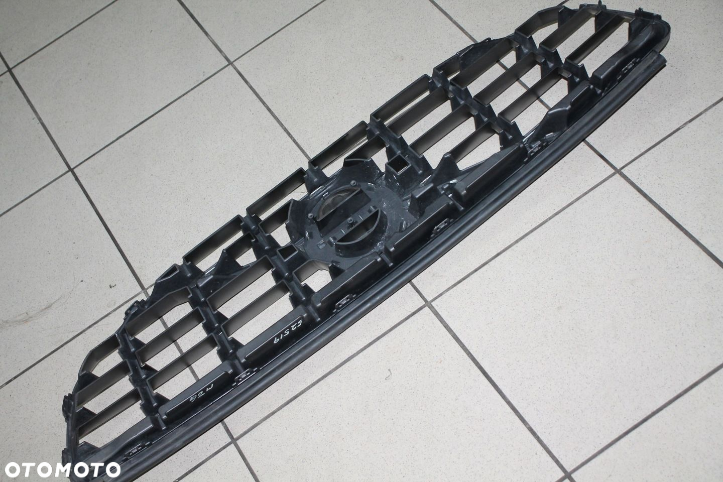 VOLVO XC60 LIFT GRILL ATRAPA ZDERZAKA - 9