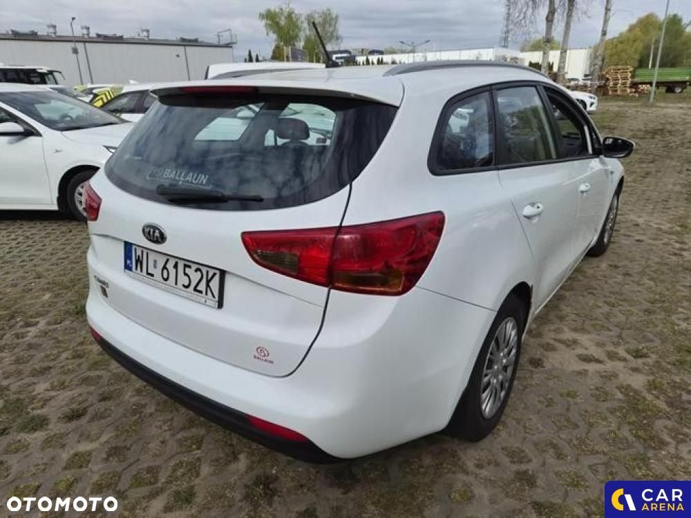 Kia Ceed - 5