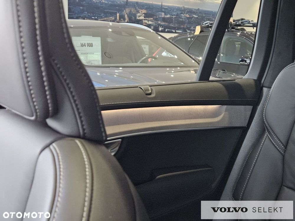 Volvo XC 90 - 26