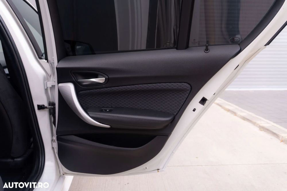 BMW Seria 1 116i Edition M Sport Shadow - 32