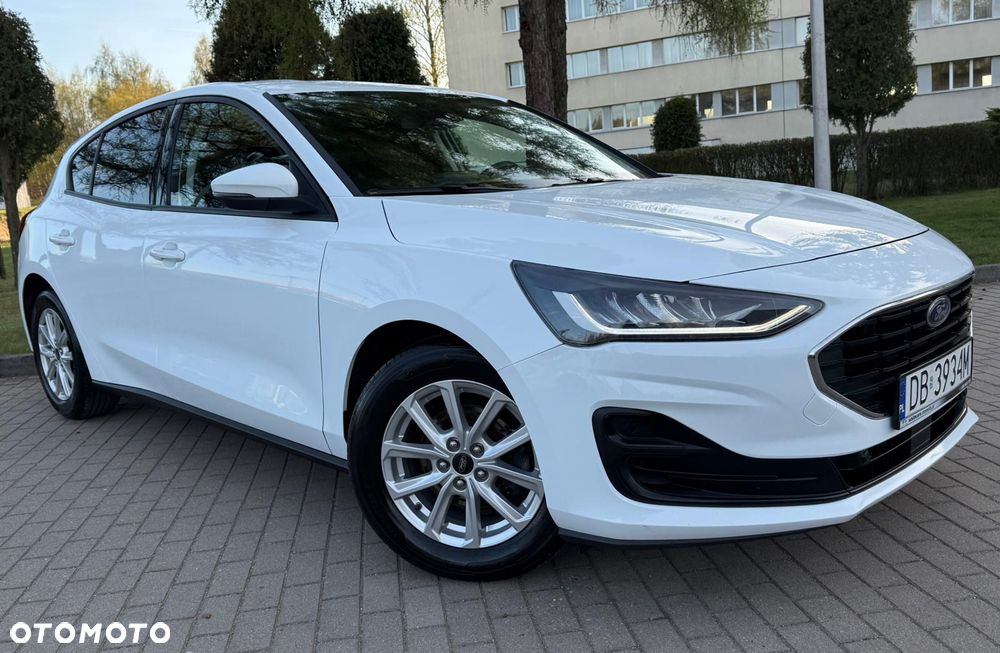 Ford Focus 1.0 EcoBoost STart-Stopp-System TITANIUM - 11