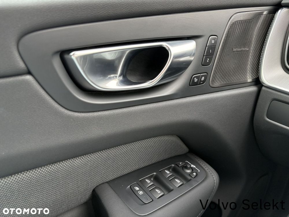 Volvo XC 60 - 18