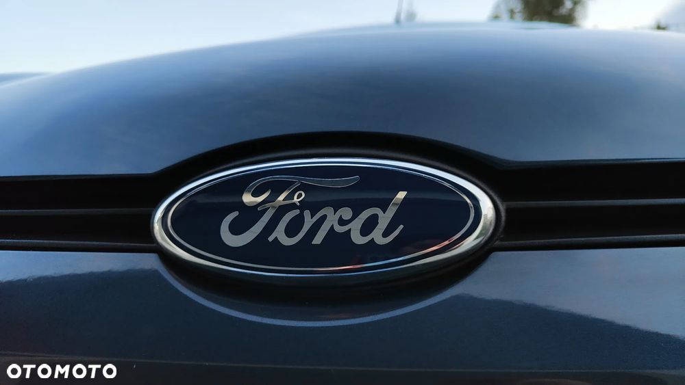 Ford Fiesta - 12