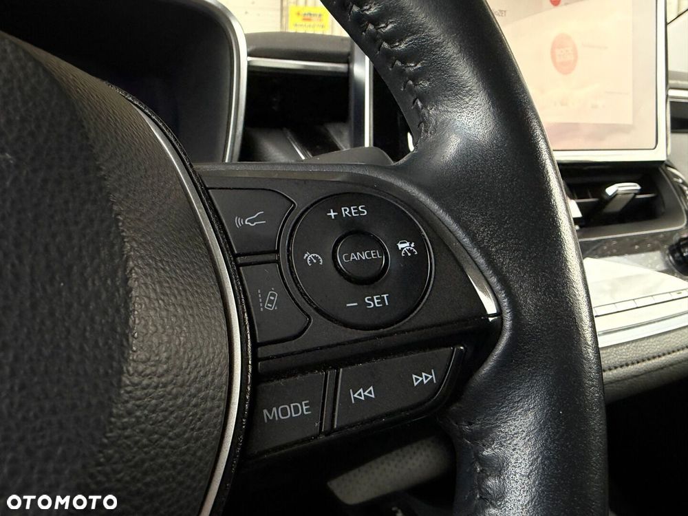 Toyota Corolla 1.8 Hybrid Comfort - 36