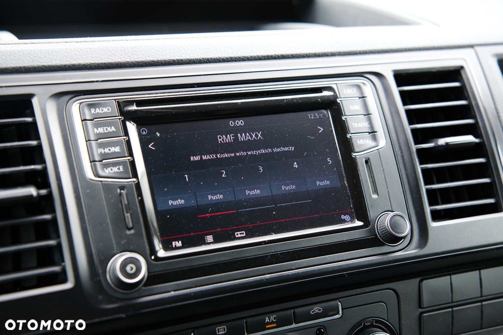 Volkswagen Transporter DSG Lang Plus Comfortline - 29