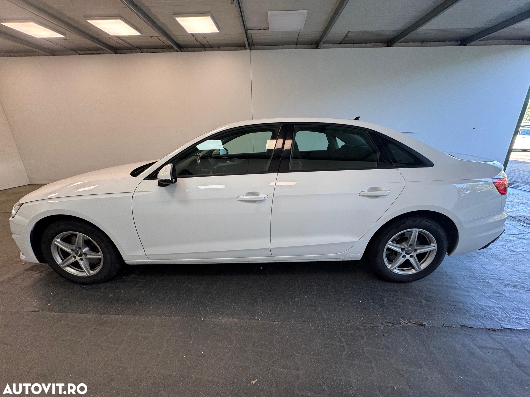 Audi A4 35 TFSI S tronic MHEV Advanced - 7