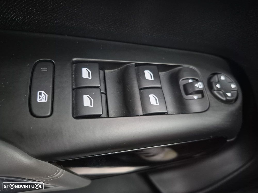 Citroën C5 Aircross 1.6 Hybrid Shine e-EAT8 - 37