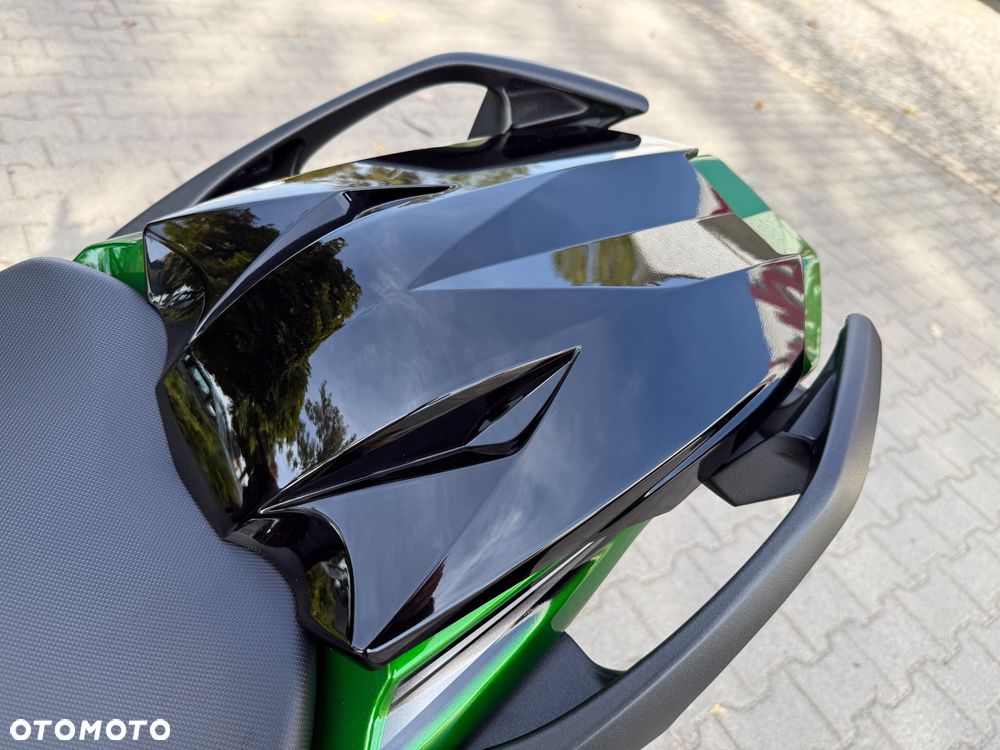 Kawasaki Ninja 1000 SX - 20