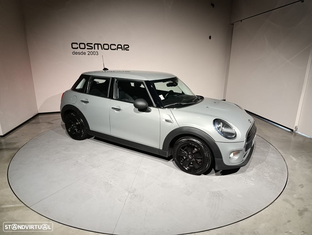 MINI 5 Portas One D - 9