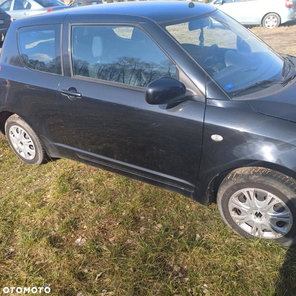 Suzuki Swift MK6 1.3 na części maska lampa silnik klapa - 2