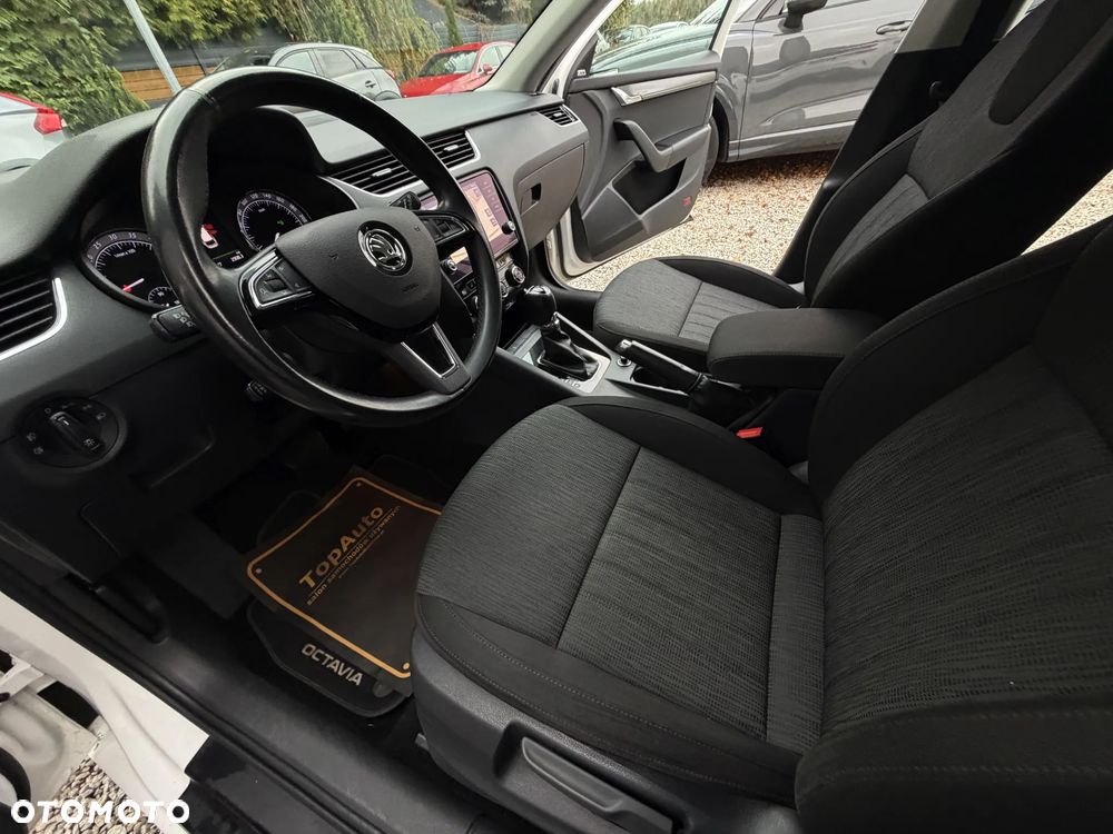 Skoda Octavia 2.0 TDI DSG Style - 18