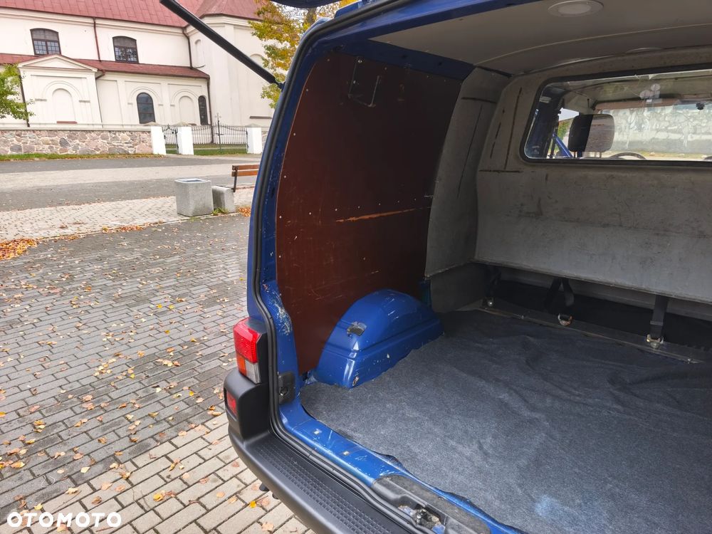 Volkswagen Transporter - 20
