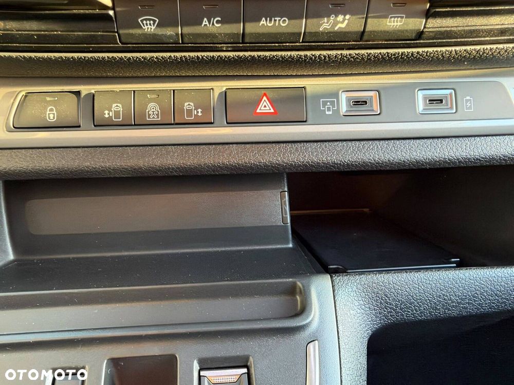 Peugeot Traveller - 34