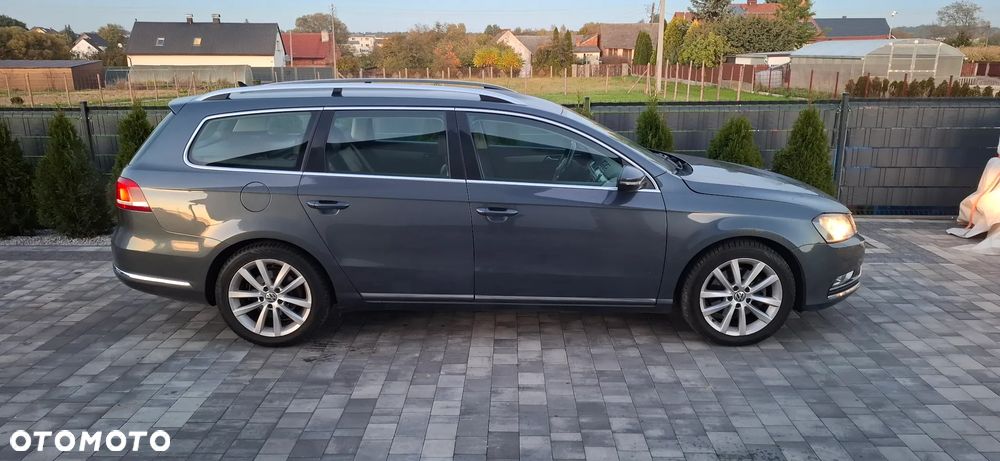 Volkswagen Passat - 15