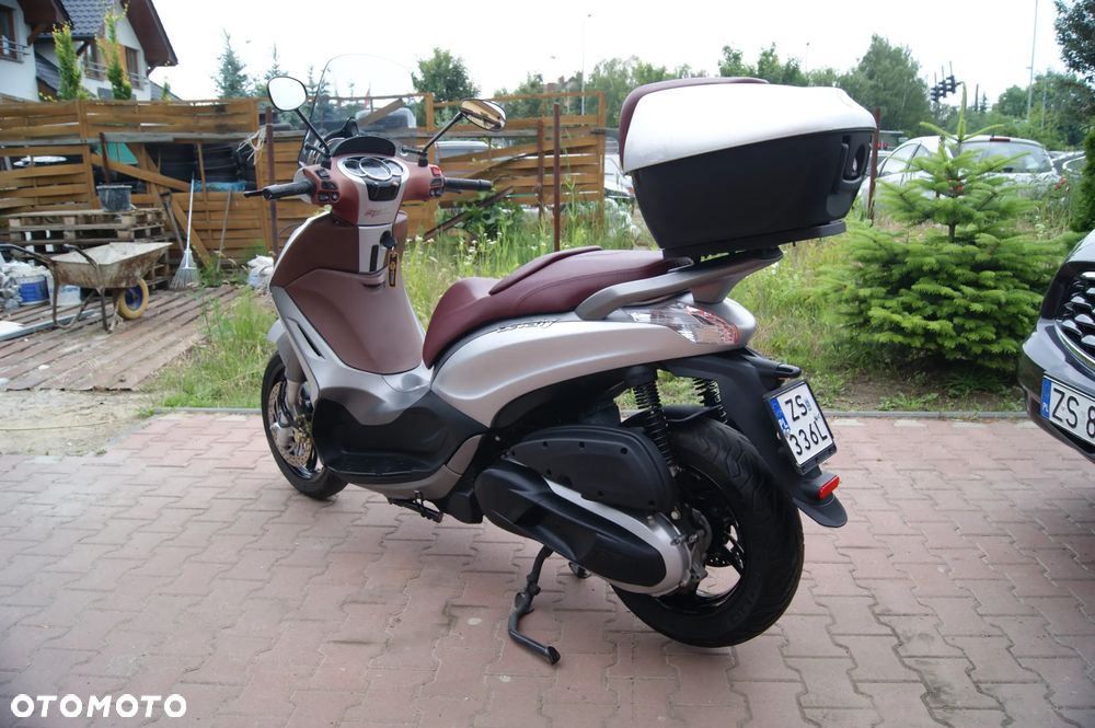 Piaggio Beverly - 3