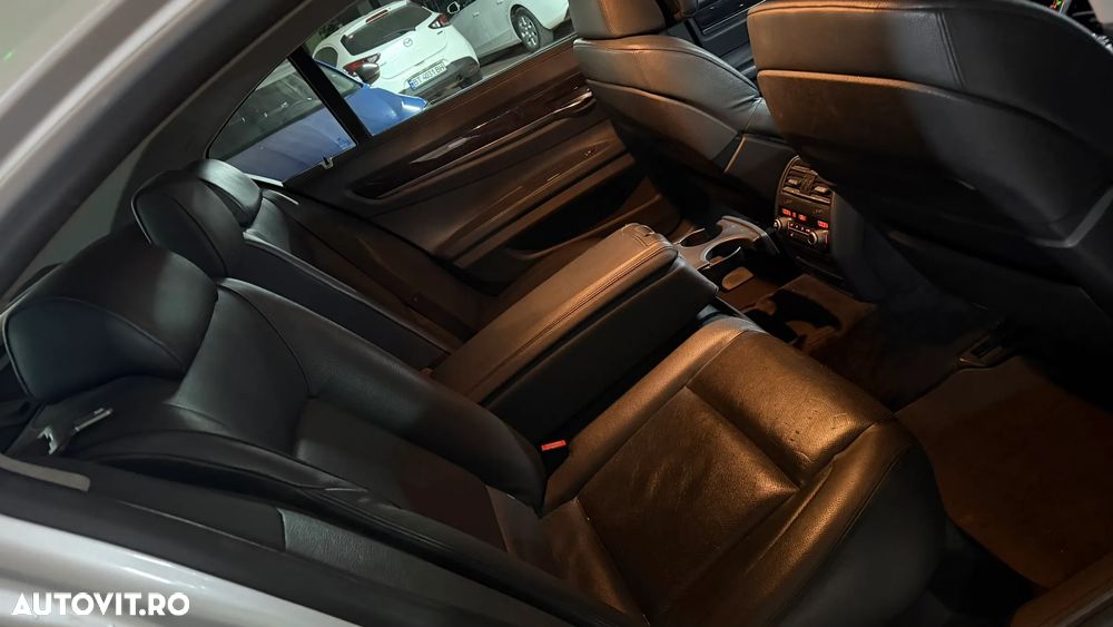 BMW Seria 7 730d Aut. - 16