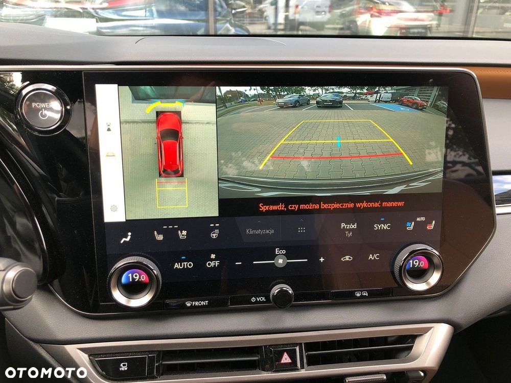 Lexus RX 450h+ Prestige - 25