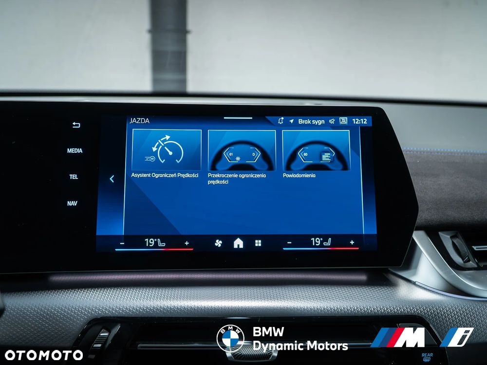 BMW iX2 eDrive20 - 34