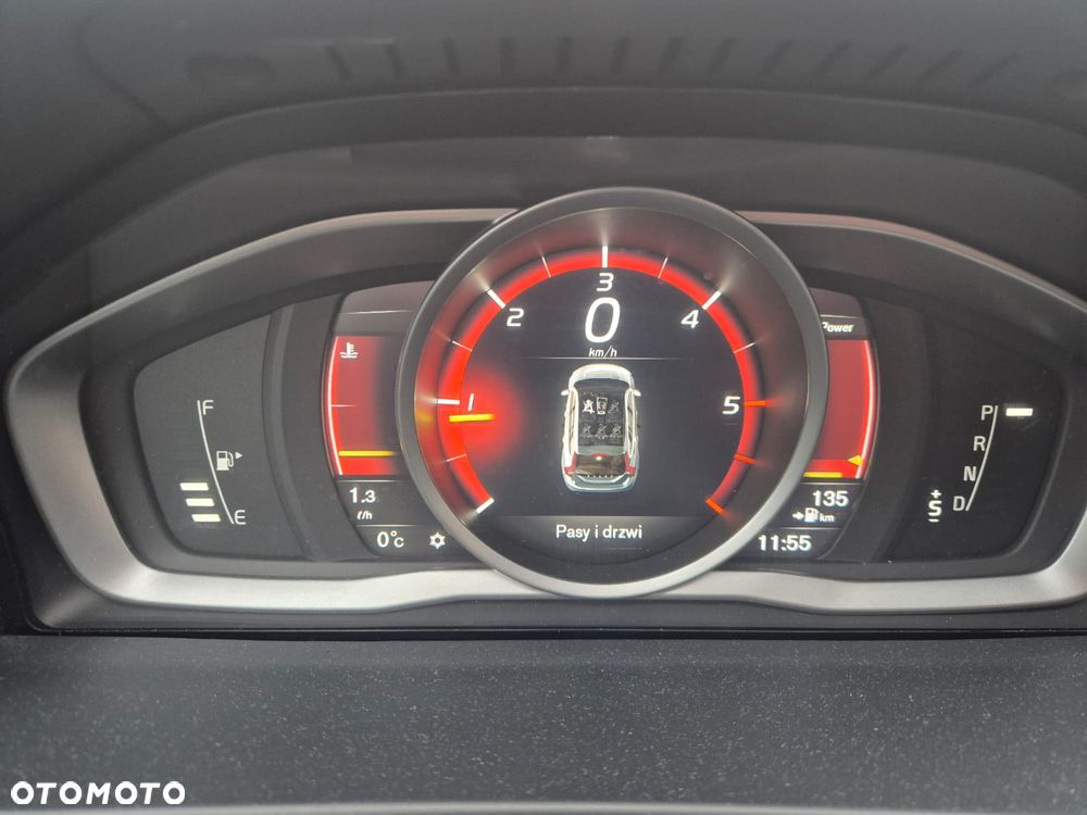 Volvo V60 D2 Geartronic Summum - 14