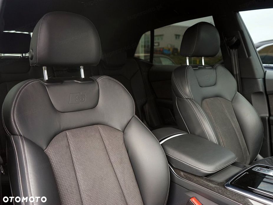 Audi Q8 - 19