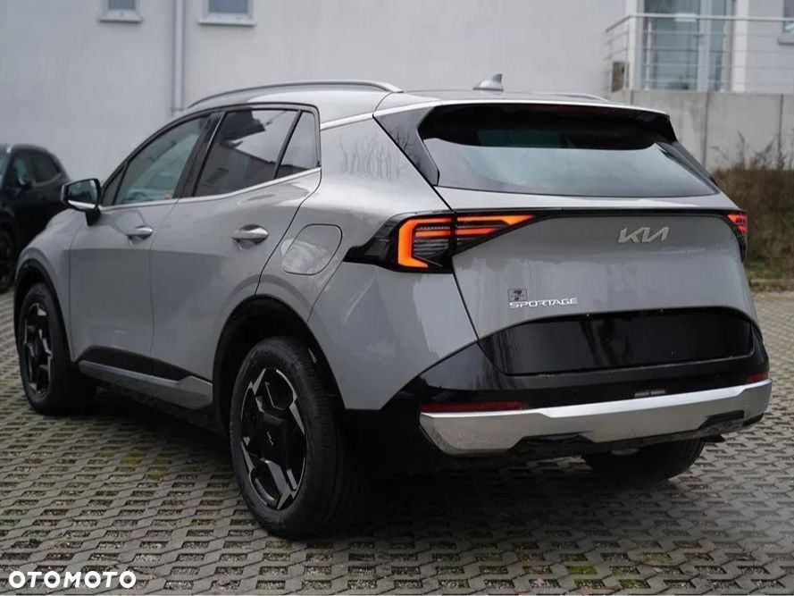 Kia Sportage 1.6 T-GDI Business Line 2WD DCT - 6