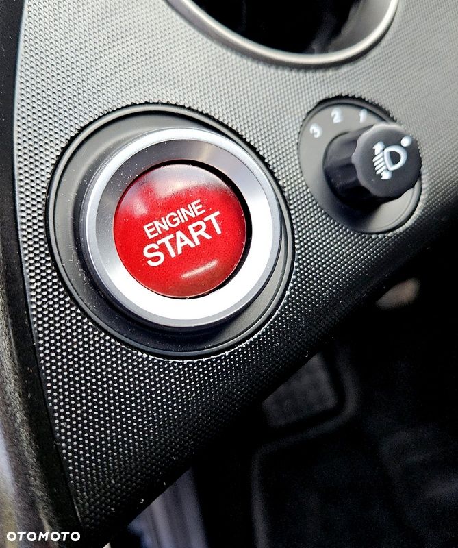 Honda Civic 1.4 Sport - 28