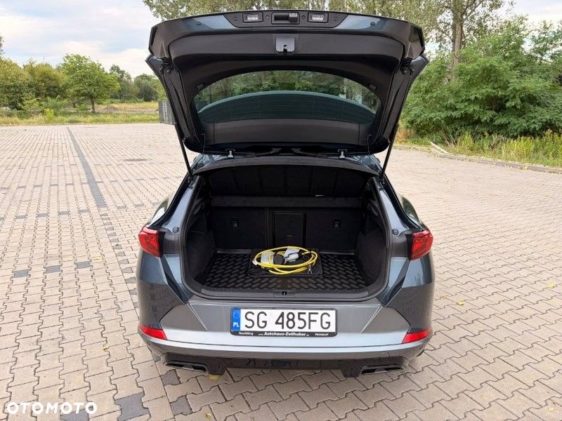 Cupra Formentor 1.4 e-Hybrid DSG - 17